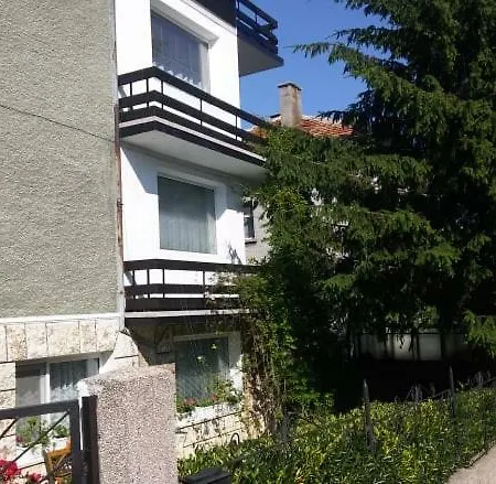 Apartment Galata улица „калиакра“ 5 *